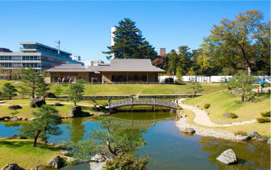 金沢城・兼六園ウォーキングを開催します。